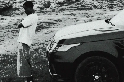 Yaw Tog Straight Shot Hennessy